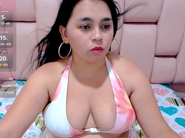 naylahot18 live cam on BongaCams