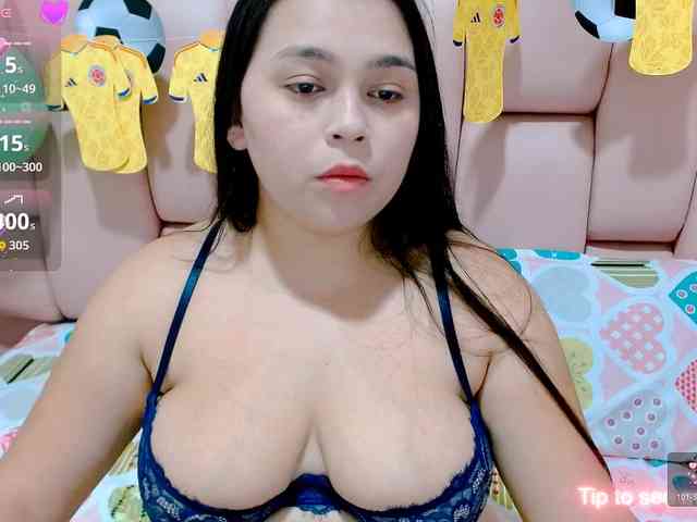 naylahot18 webcam
