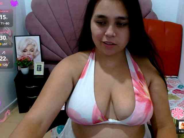 naylahot18 naylahot18