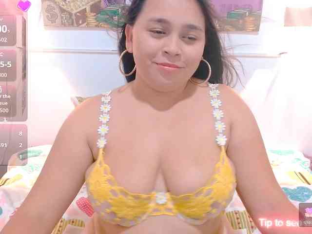 naylahot18 webcam
