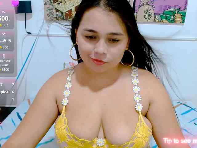 naylahot18 webcam