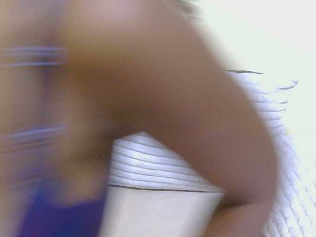 Queendircie live cam on BongaCams