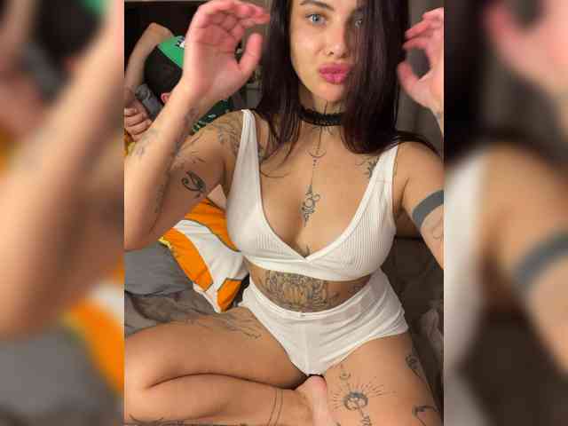 Stefania-one1-