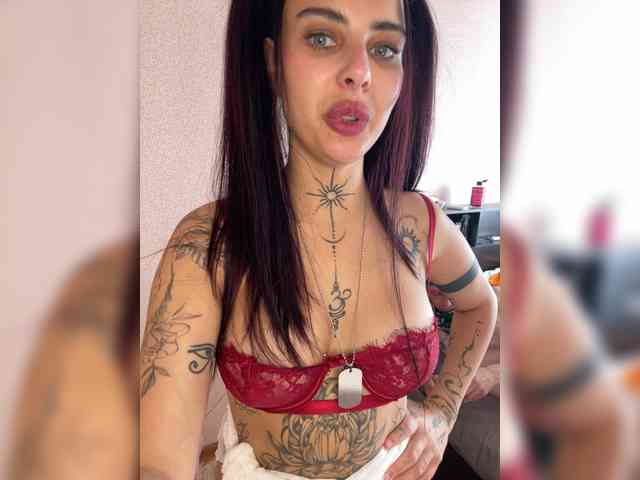 Stefania-one1-