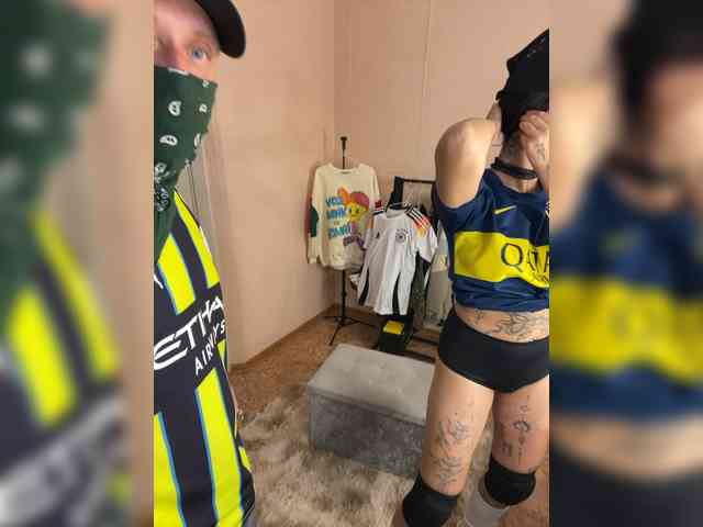 bast_and_buckz webcam