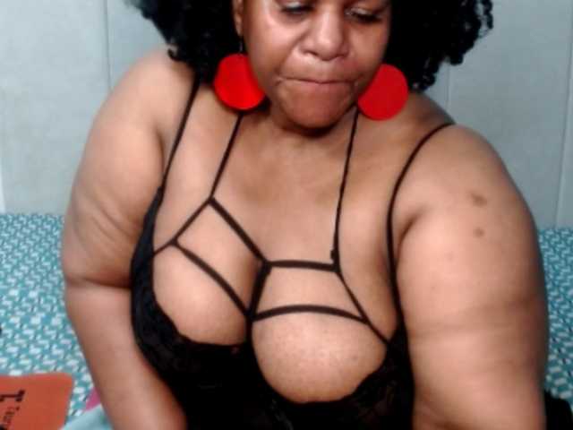 Splendidtalitha live cam on BongaCams