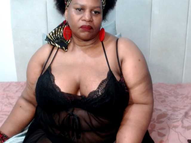 Splendidtalitha live cam on BongaCams