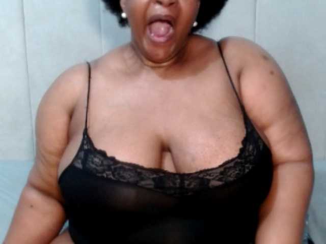 Splendidtalitha live cam on BongaCams