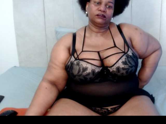Splendidtalitha live cam on BongaCams