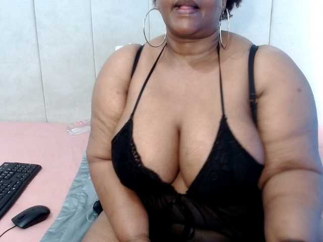 Splendidtalitha's BongaCams show and profile