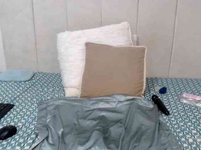 Splendidtalitha webcam