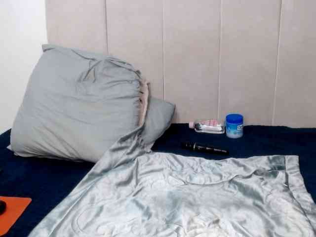 Splendidtalitha webcam