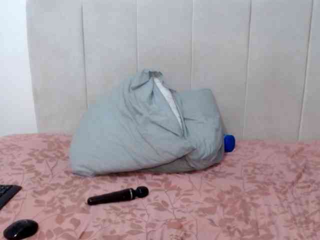 Splendidtalitha webcam
