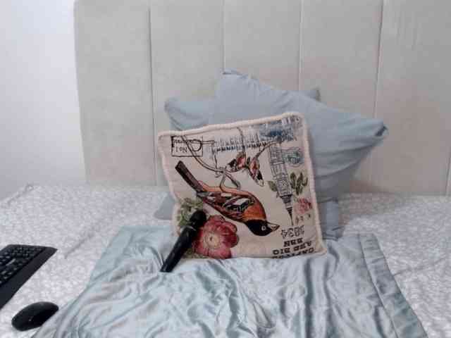 Splendidtalitha webcam