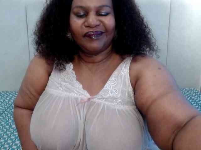 Splendidtalitha Live Webcam on BongaCams