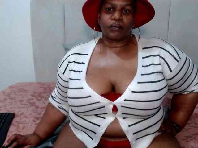 Splendidtalitha webcam