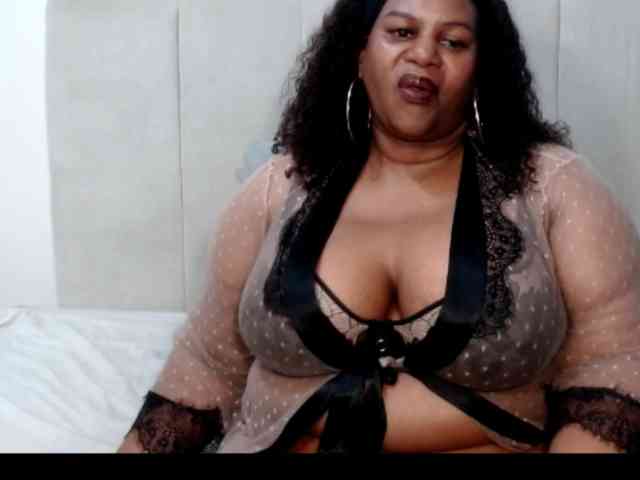 Model: Splendidtalitha
