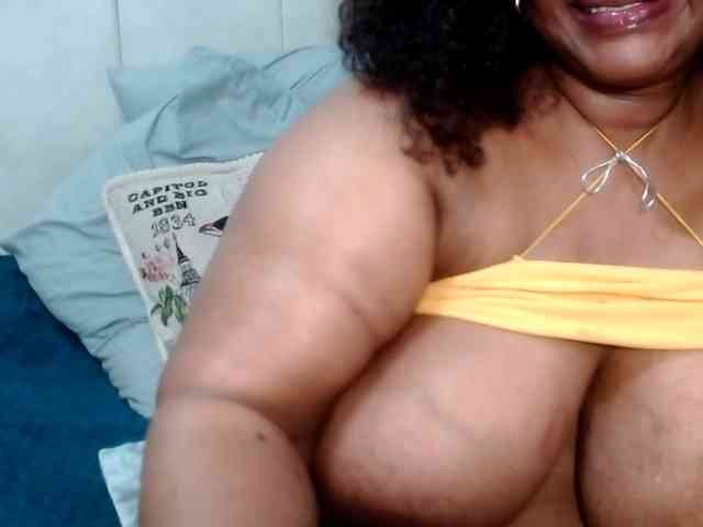 Splendidtalitha webcam