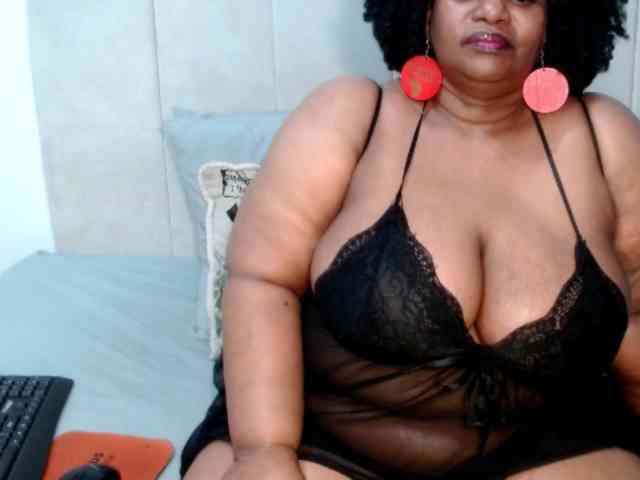 Model: Splendidtalitha