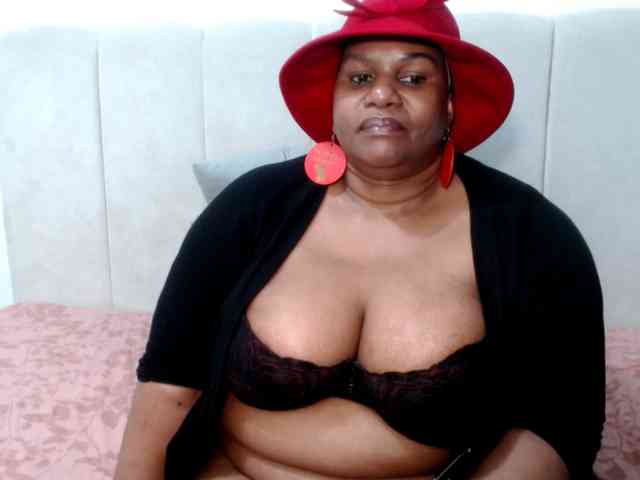 Splendidtalitha webcam