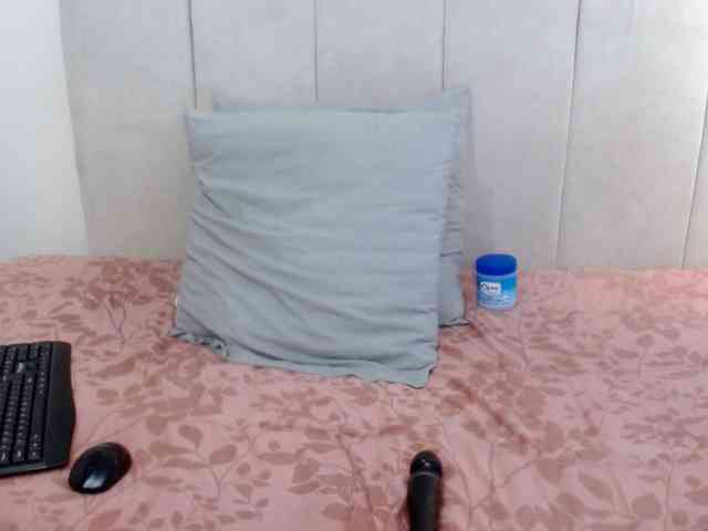 Splendidtalitha webcam