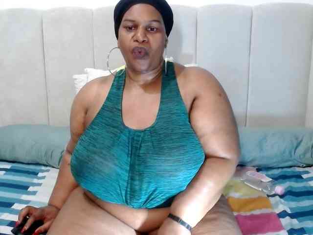 Splendidtalitha webcam