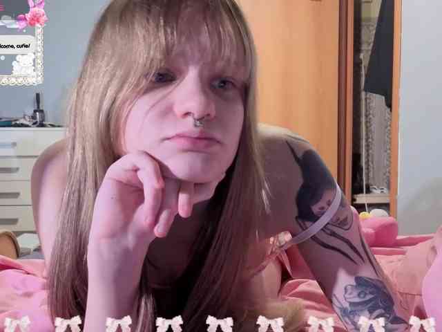 ElieizaXo webcam
