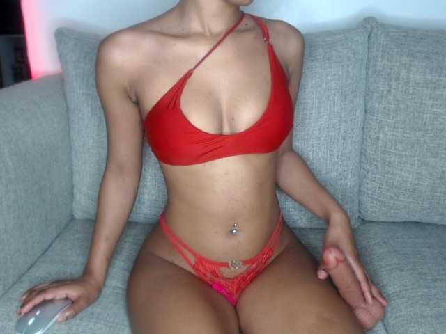Cherrysheril live cam on BongaCams