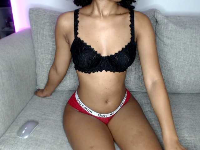 Cherrysheril live cam on BongaCams