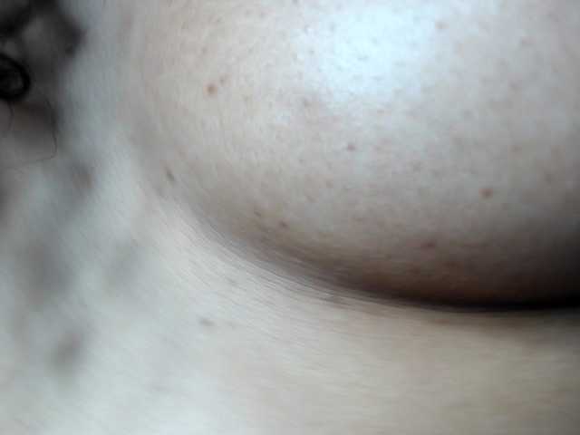 Cherrysheril live cam on BongaCams