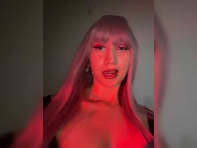 MysteryBelle live cam on BongaCams