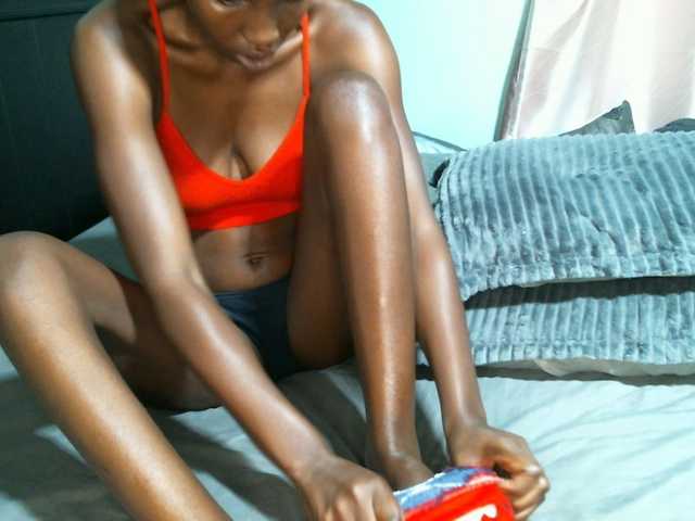 Hot-lilie live cam on BongaCams