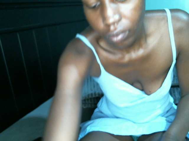 Hot-lilie live cam on BongaCams