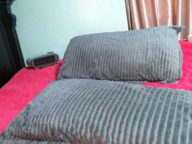 Hot-lilie live cam on BongaCams