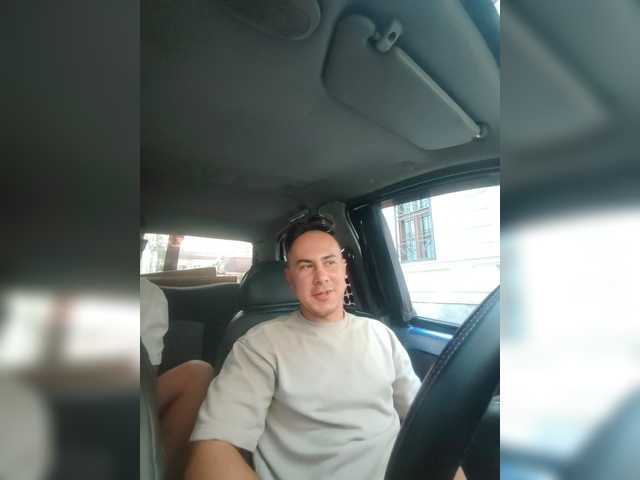 MAKSIM08071997 live webcam show