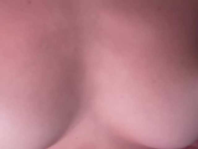 BlackValeri's BongaCams show and profile