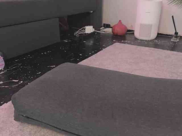 BlackValeri webcam