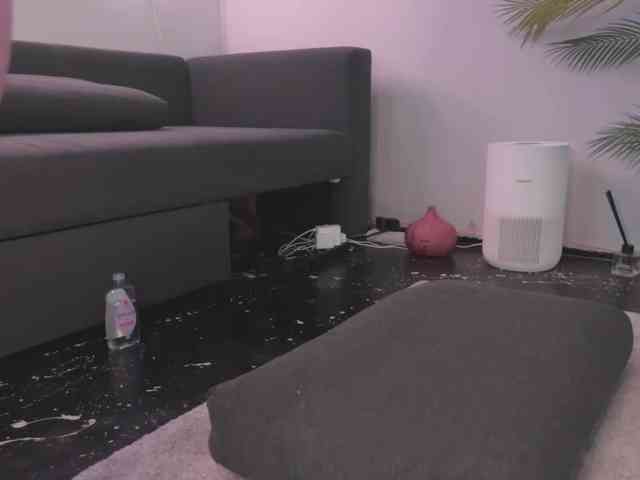 BlackValeri webcam