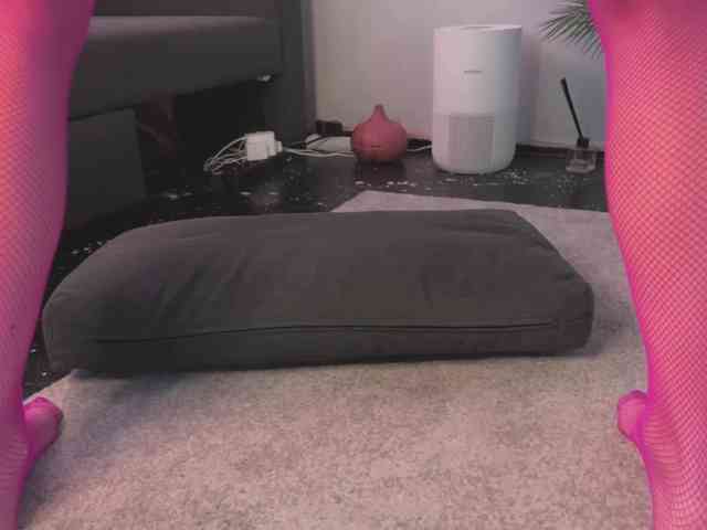 BlackValeri webcam