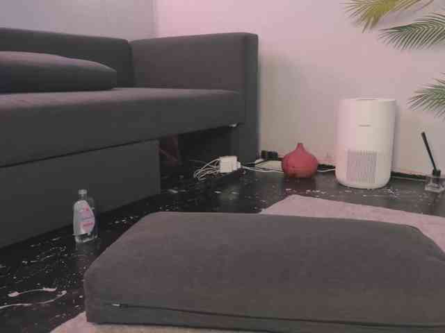BlackValeri webcam
