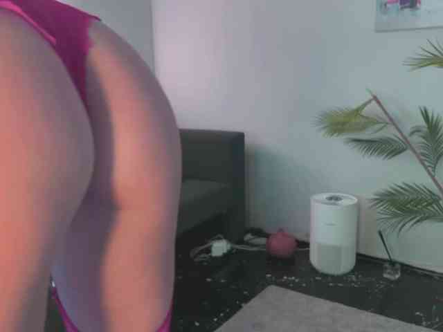 BlackValeri webcam