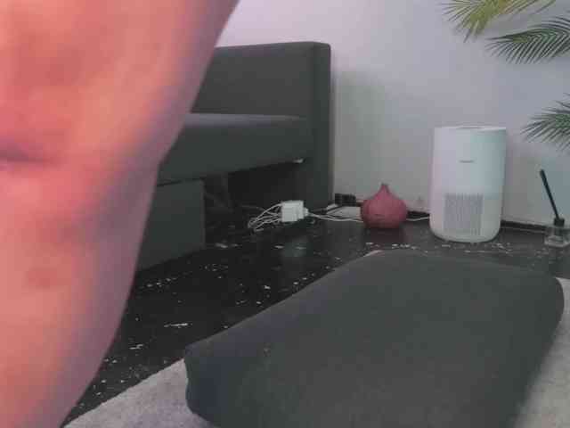BlackValeri webcam