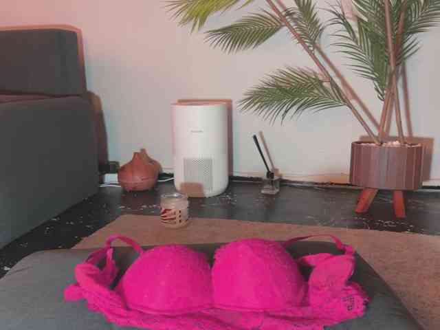 free live cam chat BlackValeri