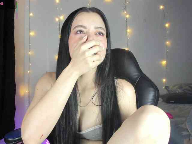 ethan-chloee webcam