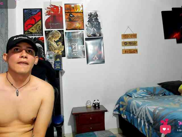 ethan-chloee webcam