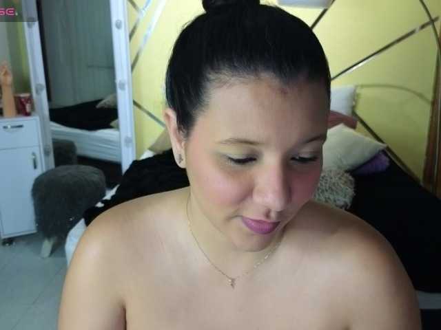janapop live cam on BongaCams
