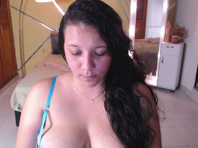 janapop's BongaCams show and profile