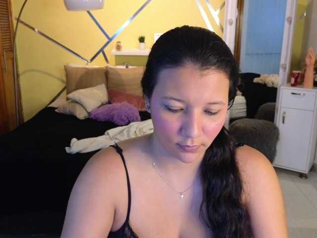 janapop live cam on BongaCams