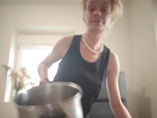 evittaellite1- Porn Show