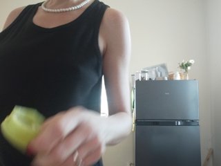 evittaellite1- Porn Show